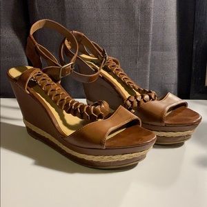 Brown wedges